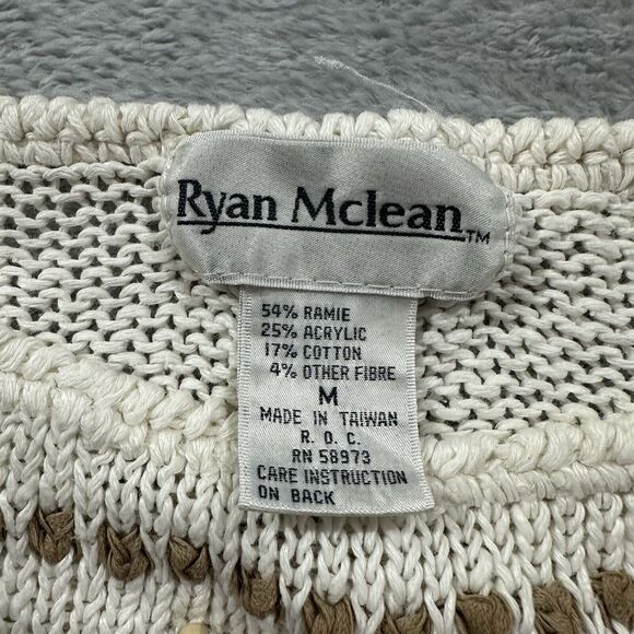 Ryan Mclean Top Women's Medium Knit Vest Sleeveless Fair Isle White Christmas - Picture 2 of 7